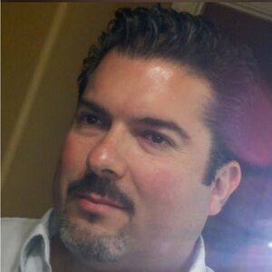 Meet your Posher, Luis